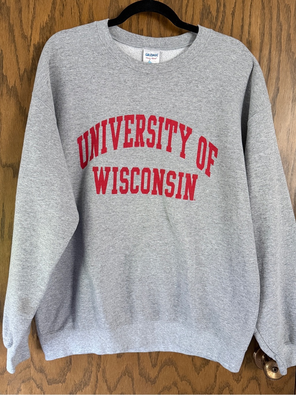 Vintage 90s Gildan Gray Crewneck Sweatshirt w/University of Wisconsin Logo Large